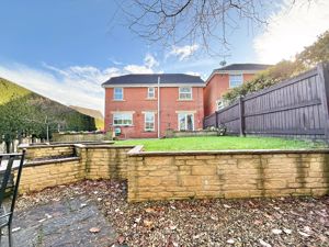 Photo 21- click for photo gallery